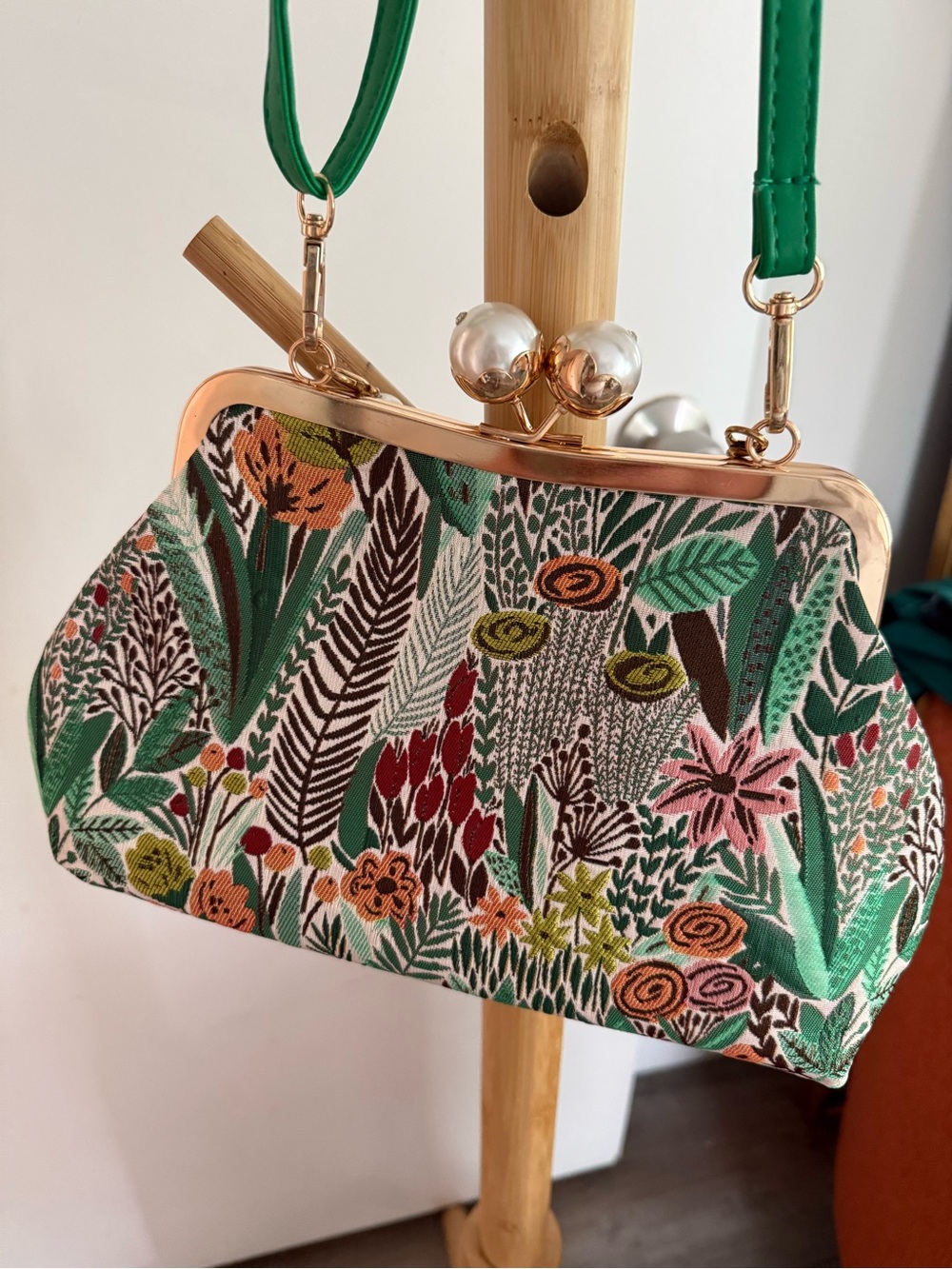 Floral Garden Green Frame Clutch - Green Patterned Women's Bag